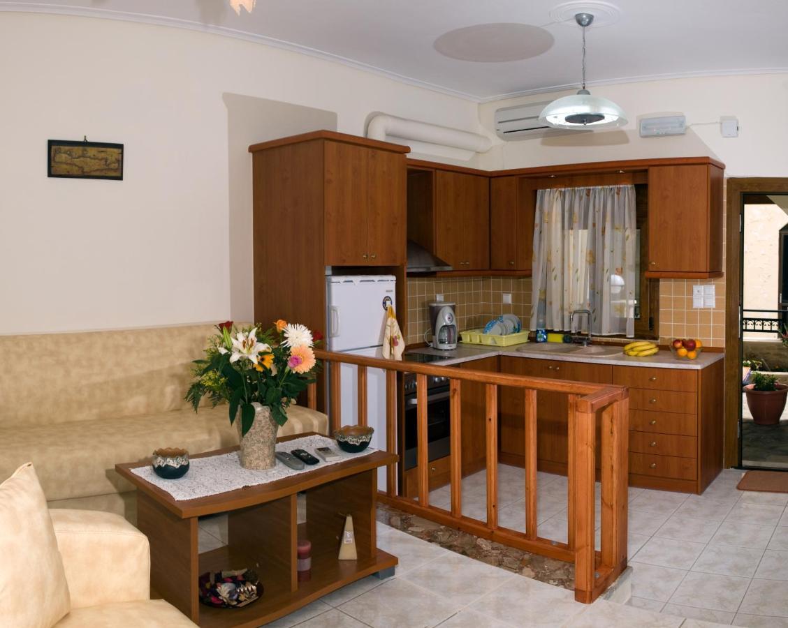 Christina Apartments Panormos  Экстерьер фото