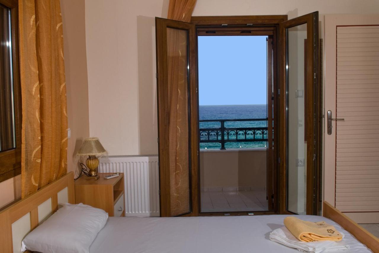 Christina Apartments Panormos  Экстерьер фото